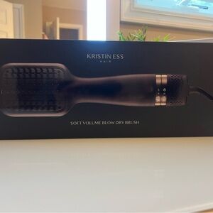 Kristin Ess Soft Volume Blow Dry Brush - Black